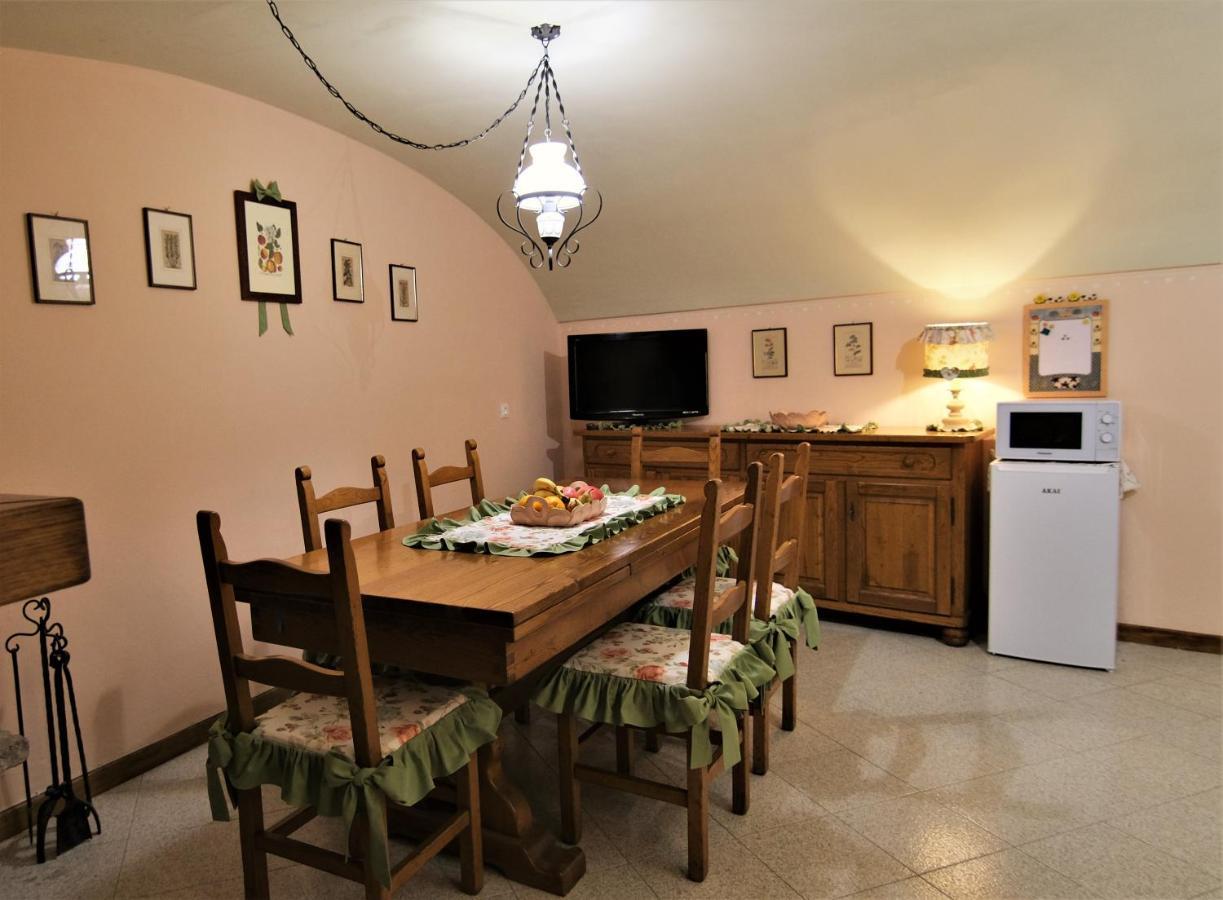 La Casina Dei Cuori Di Nonna Miglia Villa Pallerone Exterior photo