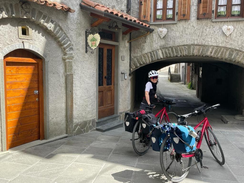 La Casina Dei Cuori Di Nonna Miglia Villa Pallerone Exterior photo